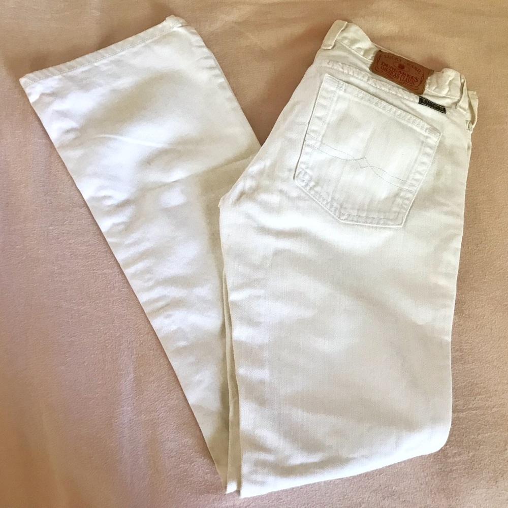 Lucky Brand white classic jeans